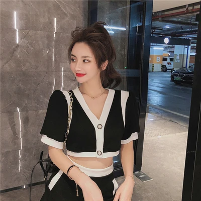 Женский спортивный костюм из двух предметов черно-белый хлопковый с высокой