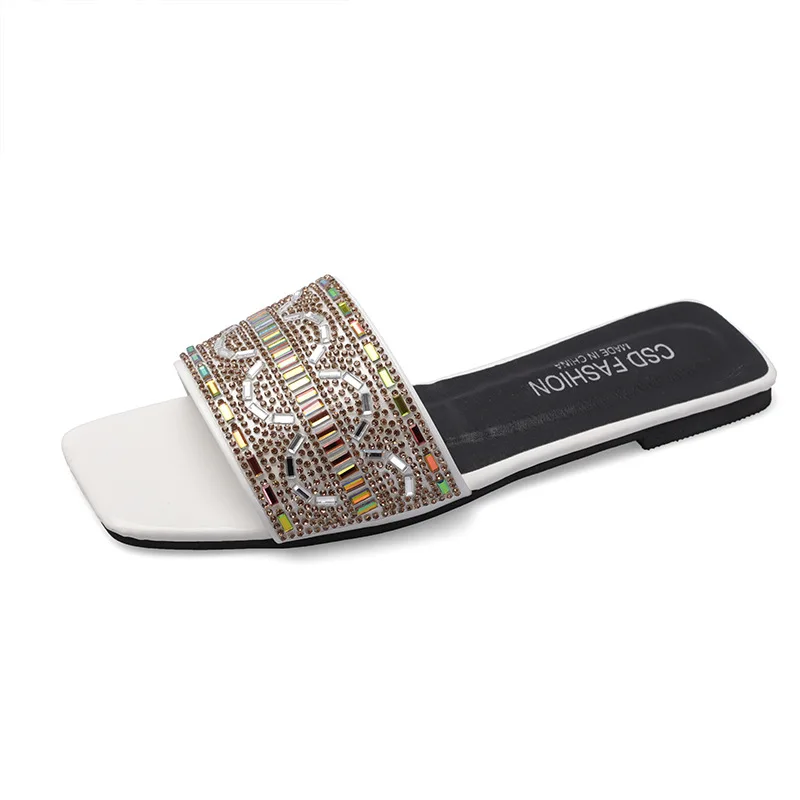 

Summer Women Slippers Sandals Shoes Antiskid Flat Sole Slippers Woman Rhinestone Decoration Sandals Slides Beach Shoes Designer