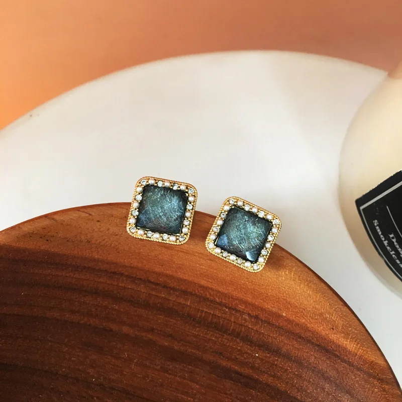

Daily Simple Square Indian Earrings Cubic Zircon Pearls Stud Earrings Fashion Jewelry
