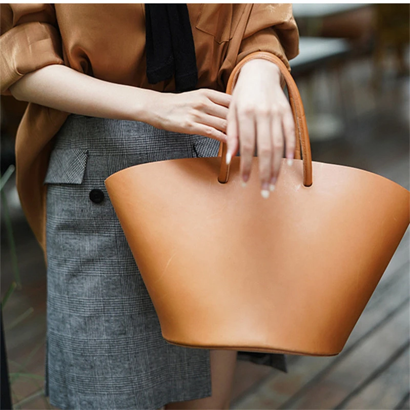 Большая вместительная сумка ведро в стиле ретро роскошная брендовая женская под