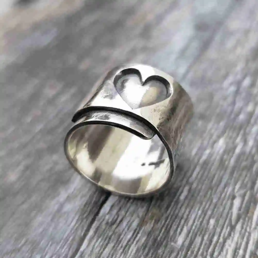 

Rings For Women Hollow Love Heart Punk Design Folding Vintage Open Ring Wide Silver Plated Jewelry Gift