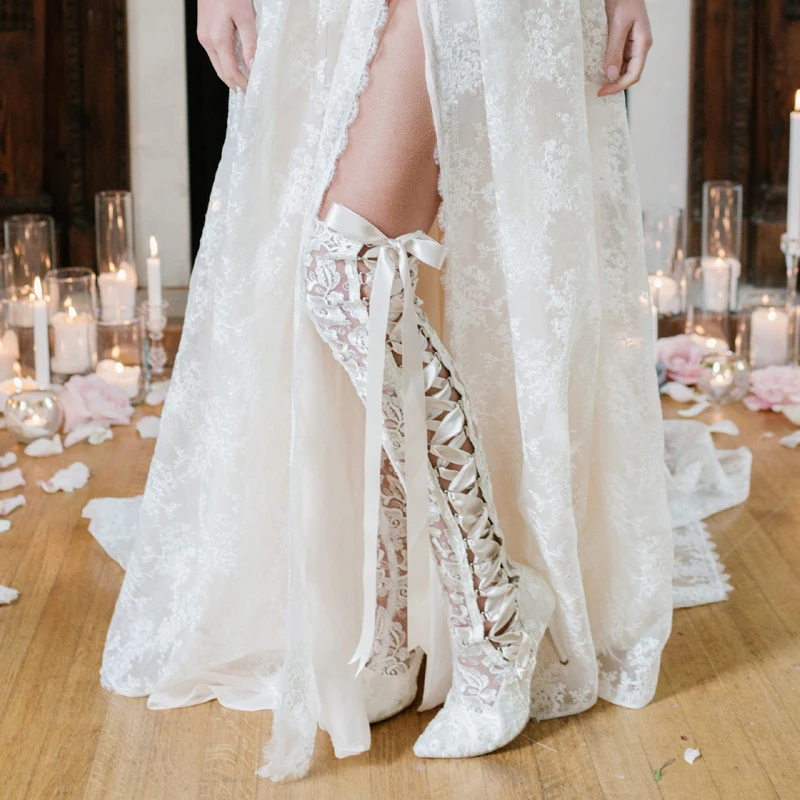 Новинка белые сапоги до колена Свадебная обувь свадебные туфли на шнуровке с