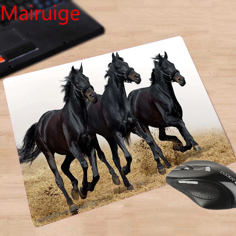 

Mairuige horse pattern animal office mouse pad size is 18X22CM 25X20CM 25X29cm gaming mouse pad