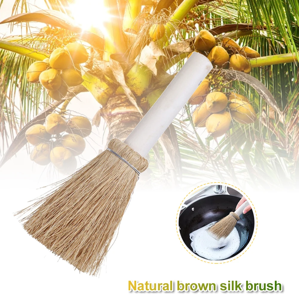

Natural Brown Silk Pan Pot Brush Palm Pot Brush Wooden Handle Long Handle Non-Stick Oil Kitchen Artifact Coconut Palm Brush