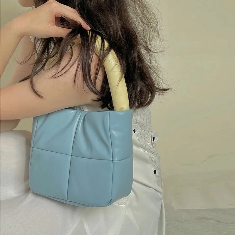 

Модный дизайнер Маленькая квадратная сумка 2021 Новые хлопковые женские сумки на плечо Женские сумки Сумка для подмышек для девочек Bolso Mujer Sac
