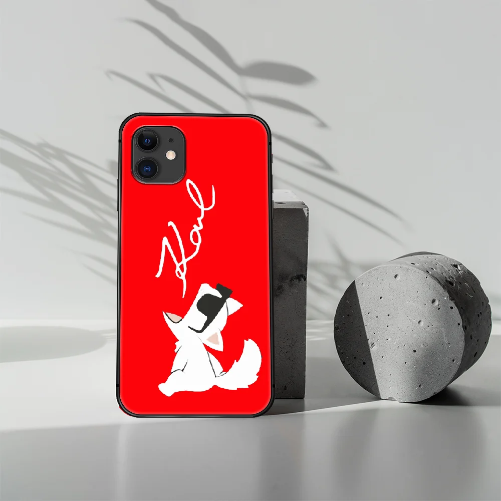 

Famous Designer karls Phone Case Cover Hull For iphone 5 5s se 2020 6 6s 7 8 12 mini plus X XS XR 11 PRO MAX black Waterproof