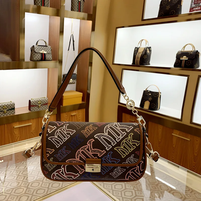 

Сумка на плечо с надписью, из спилковой кожи