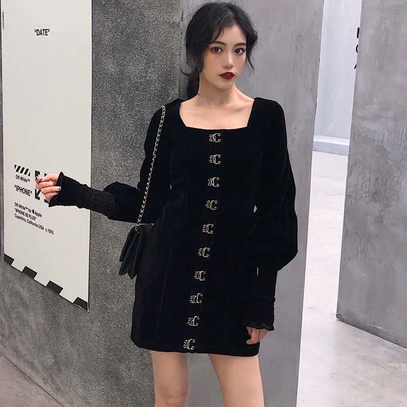 

French Vintage Lady Velvet Single-Breasted Dress One-Piece Slim Elegant Korean Party Dress 2021 Winter Women Long Sleeves Dress