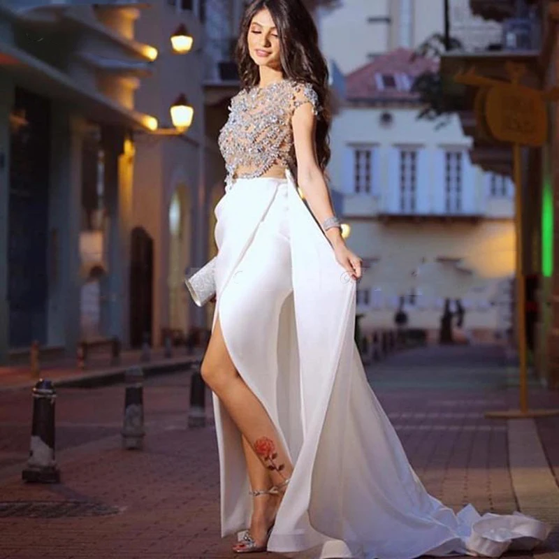 

Arabic Rhinestone White Long Evening Formal Dresses 2020 Dubai Kaftans Beaded Prom Dress with Slit Detachable Train Party Gowns