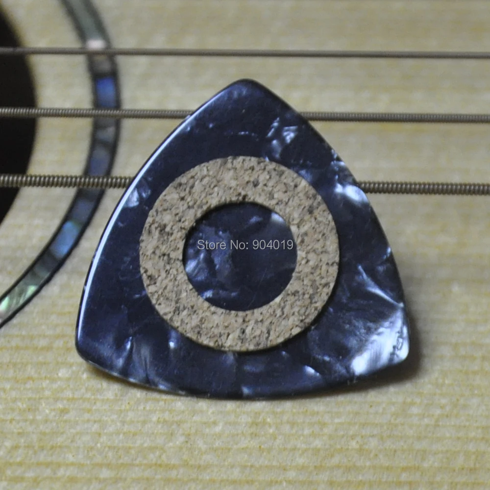 

12pcs Medium 0.71mm Cork Grip Celluloid 346 Rounded Triangle Guitar Picks Plectrums Pearl Black