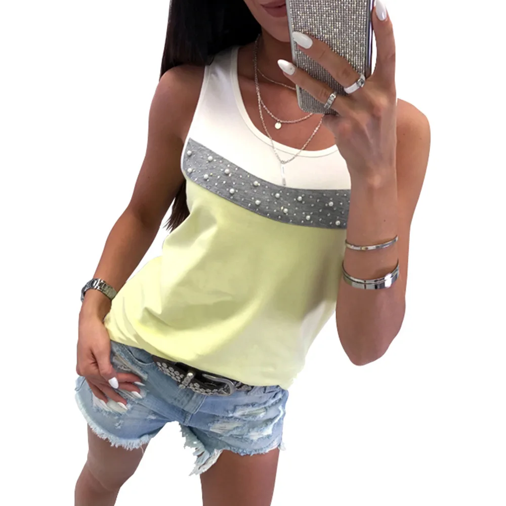 Летний женский жилет украшенный стразами с бисером и контрастными цветами