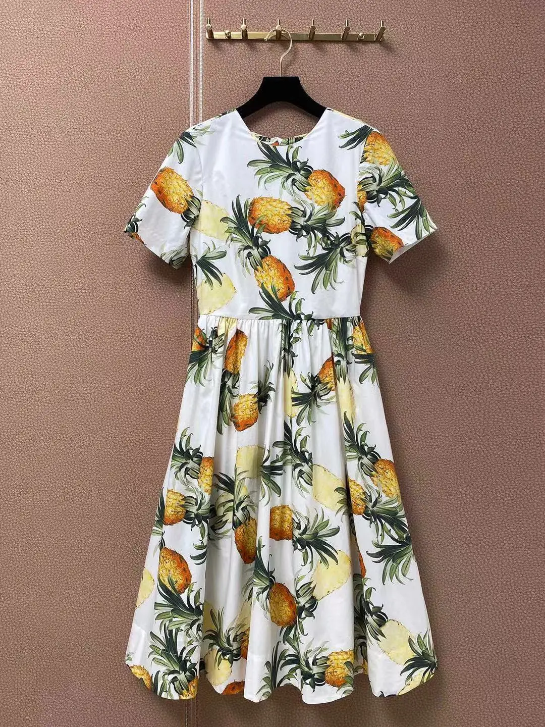 

Runway Designer Summer Midi Dress Women's Elegant Pineapple Print O-Neck Short Sleeves Empire Bohemian Holiday Dresses
