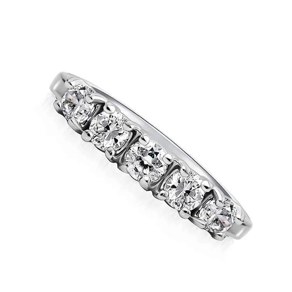 

Women Engagement Ring Full Paved moissanite Silver Color Elegant Simple Female Jewelry Ring anillos mujer silver 925 jewelry