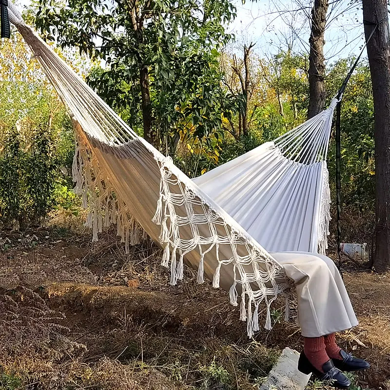 

Outdoor Hammock Canvas Cotton Hammock, Single Leisure Time Hammock with Carrying Bag, Natural with Tassel Travel