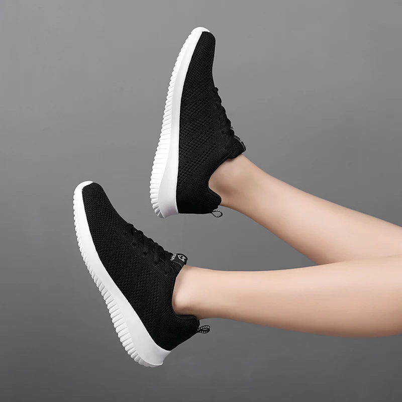 

Women Light Running Shoes Jogging Shoes Breathable Man Sneakers Slip on Loafer Shoe Men's Casual Shoes DropShipping