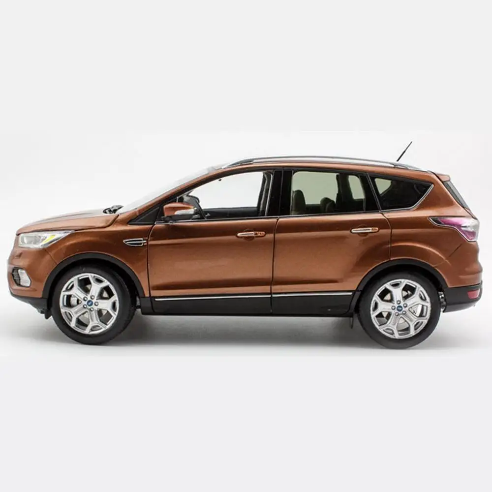 Модель автомобиля Ford Kuga 1/18 SUV коллекция игрушек в масштабе 2017 | Игрушки и хобби