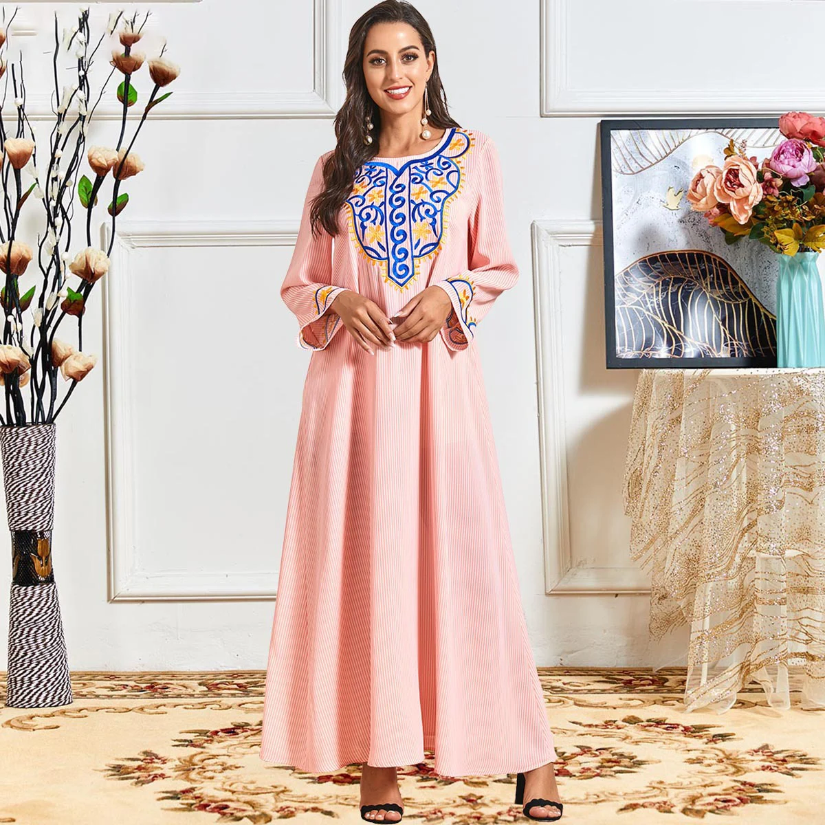 

Весеннее мусульманское платье макси с вышивкой пиратское любопытство шикарное вечернее платье с длинным рукавом свободного покроя женска...