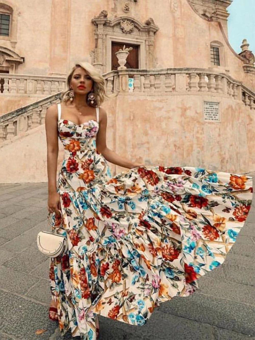 Сексуальное платье макси на бретельках с цветочным принтом женское модное