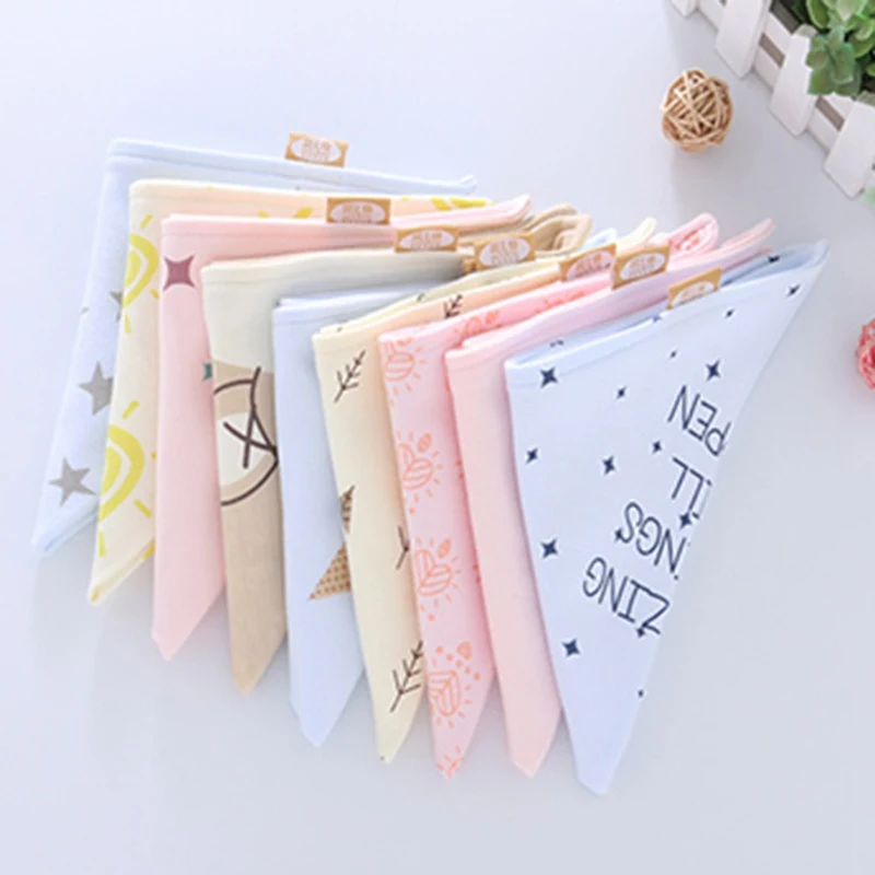Cotton Bandana Triangle Bibs Baby Feeding Smock Infant Burp Cloths Cartoon Saliva Towel Baby Eating Accessory Soft Baby Stuff