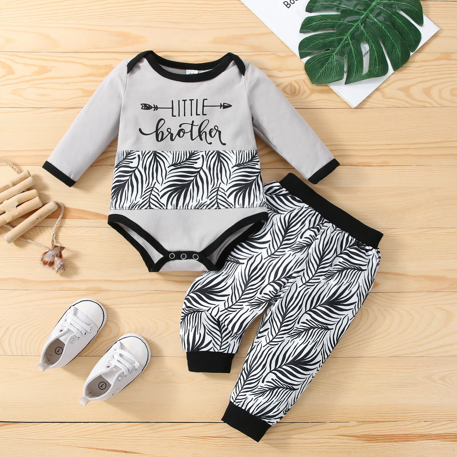 

Cute Girl Boy Romper Set Long Sleeve Buttoned Crotch Romper Plant Pattern Pants Baby Clothing Sets