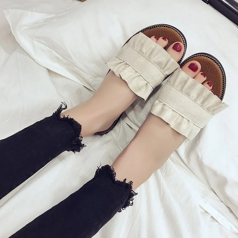 Женские летние шлепанцы с воланами Домашняя пляжная обувь Новинка Модные