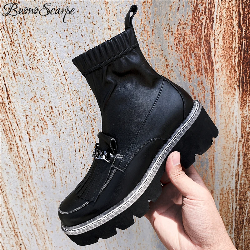 Женские ботильоны с металлическими цепочками Buono Scarpe черные на платформе