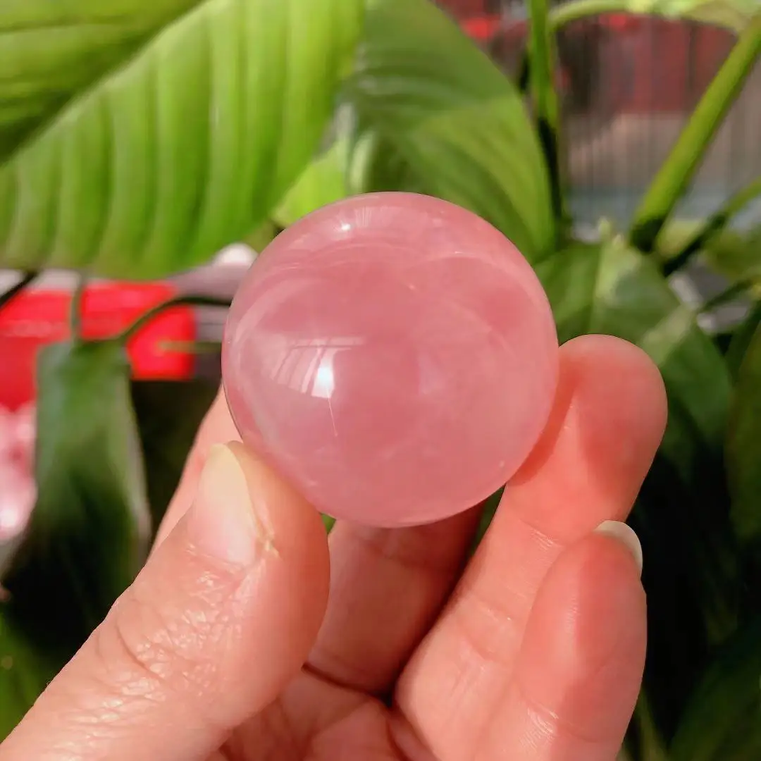 

Красивый розовый хрустальный шар, натуральный кристалл, восстанавливающий домашний интерьер рейки