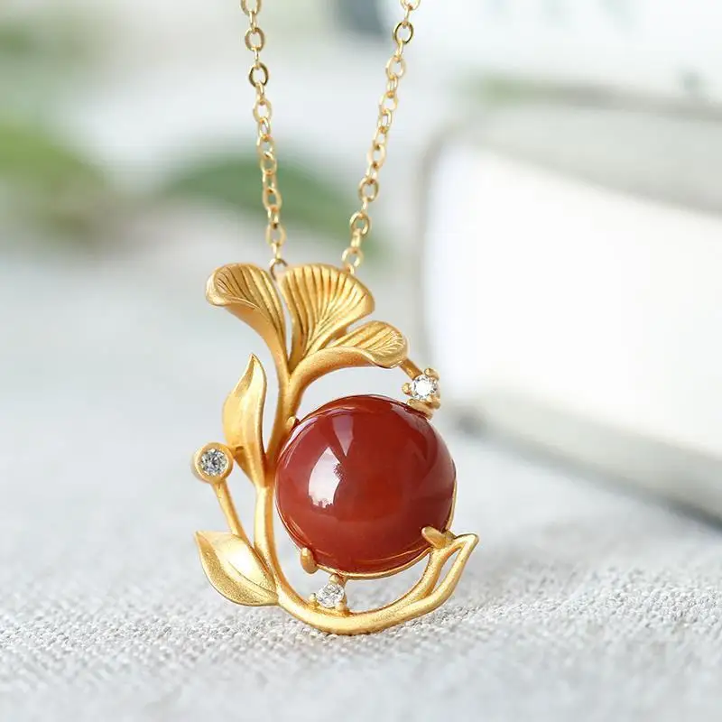 

High-End Agate Pendant Women's Sterling Silver Flowers Design Exquisite Gilding Clavicle Chain Simple Temperament South Red Pend