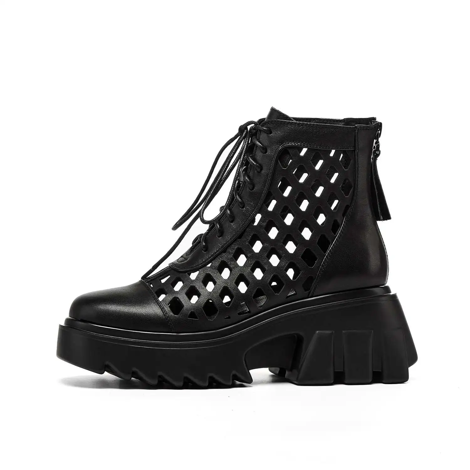 

Krazing Pot new large size genuine leather flat platform breathable casual gladiator drop shipping model wear ankle summer boots