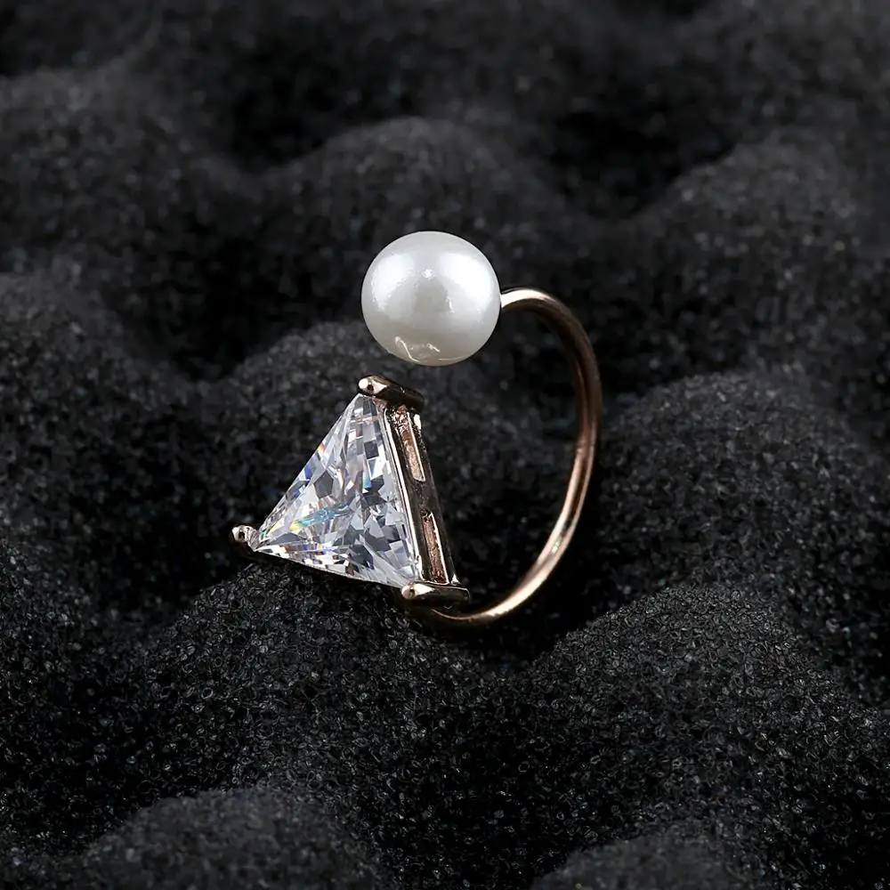 Треугольной формы кубического циркония Регулируемые манжеты кольца для женщин и