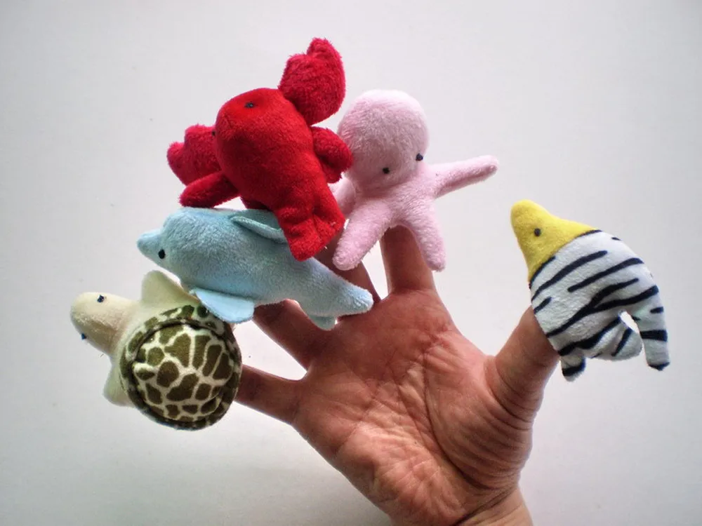 

10 Pcs Finger Even Storytelling Good Toys Hand Puppet for Baby's Gift Mini Plush Baby Toy kids Finger Puppets Educational Story