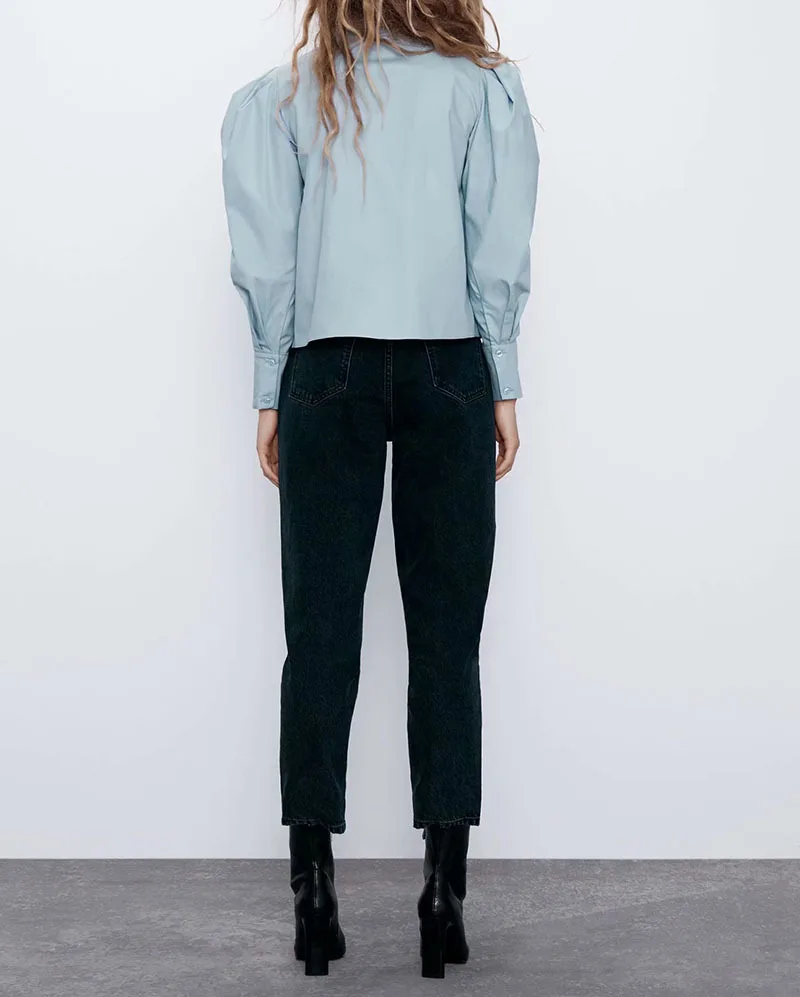 Женская блузка с длинным рукавом голубая однотонная элегантная офисная рубашка