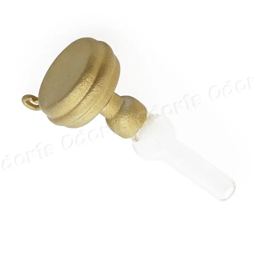 Миниатюрная винтажная масляная лампа Odoria 1:12 с металлическим основанием Herosene