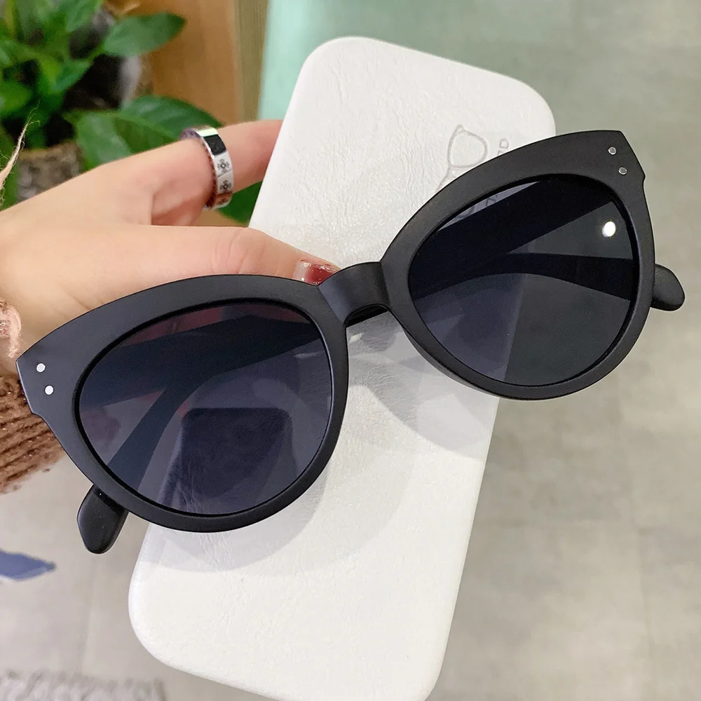 

2021 New Polarized Clear Lenses Sunglasses Women Plastic Frame Rice nail Sun Glasses Mirror Reflective Oval Glasses UV Eyewear