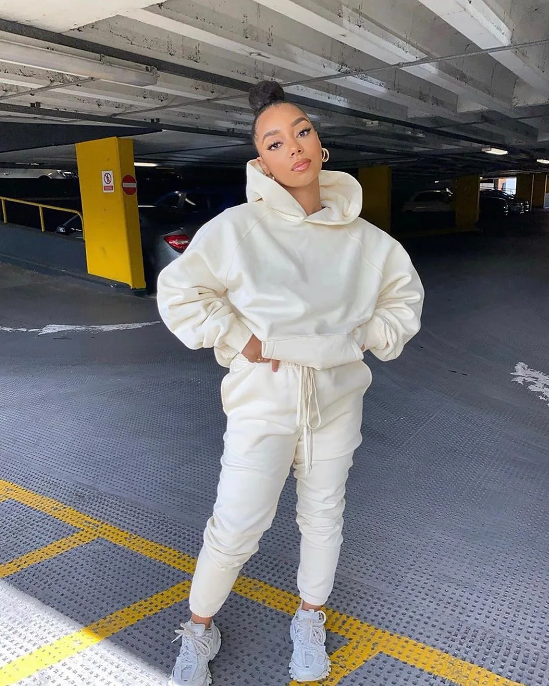 

2020 Winter Two Piece Set Women Fleece Long Sleeve Top Hoodie Sweatshirts Sweatpants Pants Jogging Femme Hoodies Tracksuits