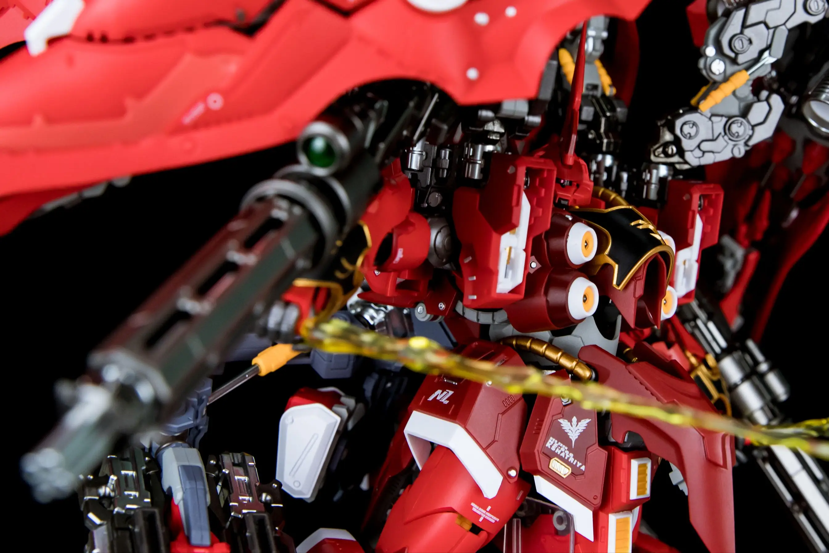 Металлический клуб MC 1/100 NZ 666 Kshatriya Warlock красная версия полная фронтальная комета