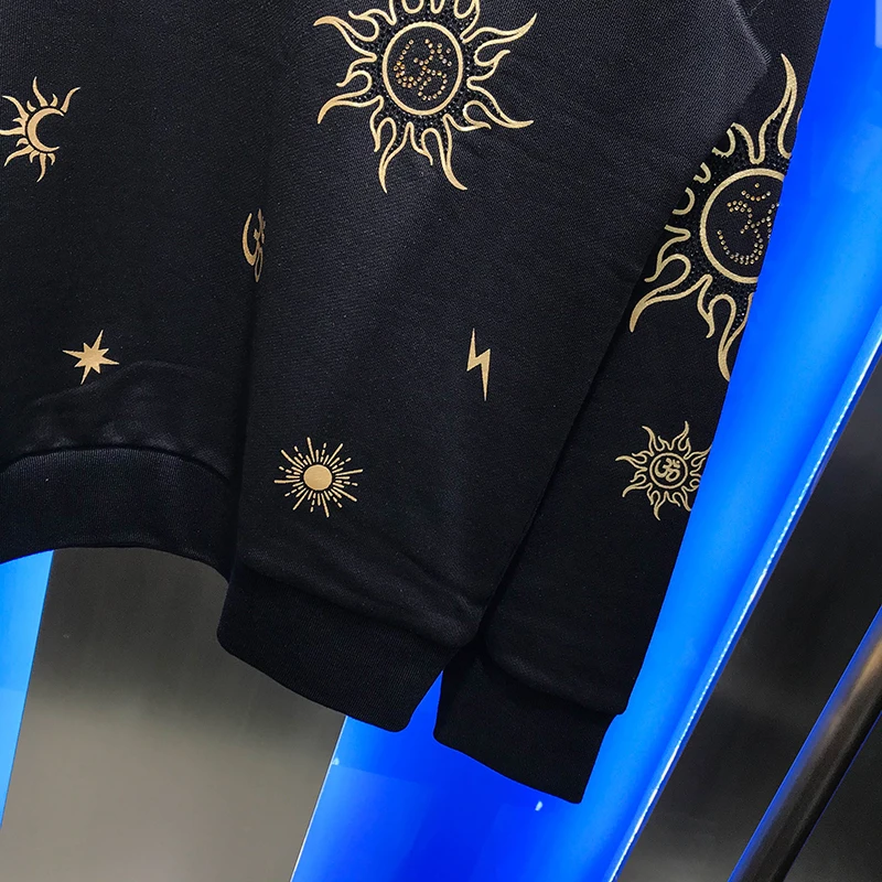 

Autumn 2020 new men's fashion European alphabet embroidery ironing and drilling round neck long sleeve hoodie versatile slim