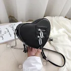 Модные женские кошельки, сумочка, красная Наплечная Сумка в форме сердца, женская сумка через плечо с цепочкой, Женский кошелек для телефона, клатч, сумки 2021