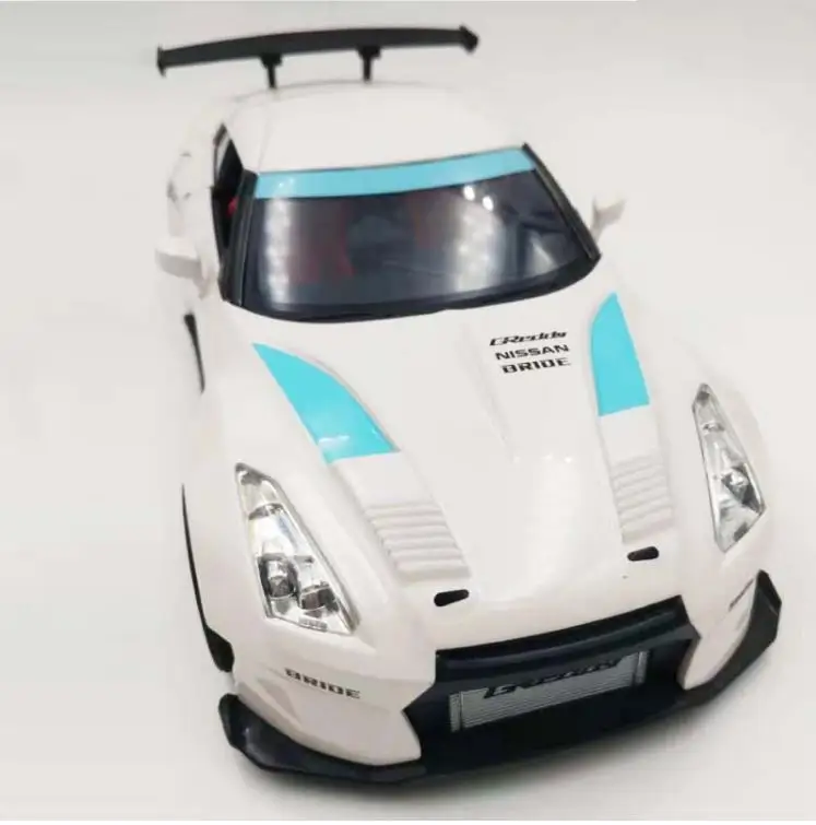 1:24 Nissan supercar,high simulation alloy car model,collectible alloy model,new hot sale,free shipping