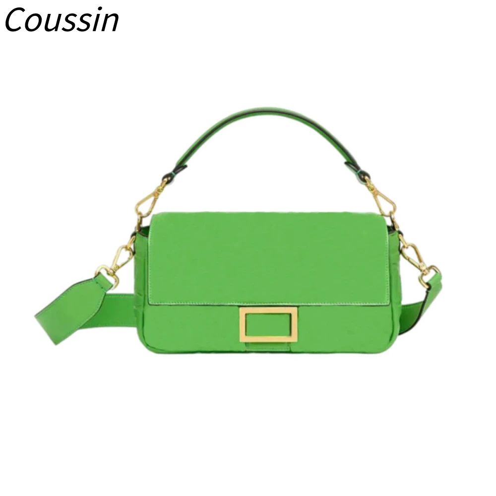 

Сумочка-Багет 27 см с клапаном, Кожаный клатч с рельефным надписью, Женский тоут на ремне через плечо, дамская сумочка