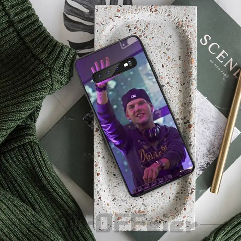 DJ Avicii золотой чехол coque fundas etui для samsung galaxy A10 A20 A30S A40 A50 A51 A70 A71 note 8 9 10 | Мобильные