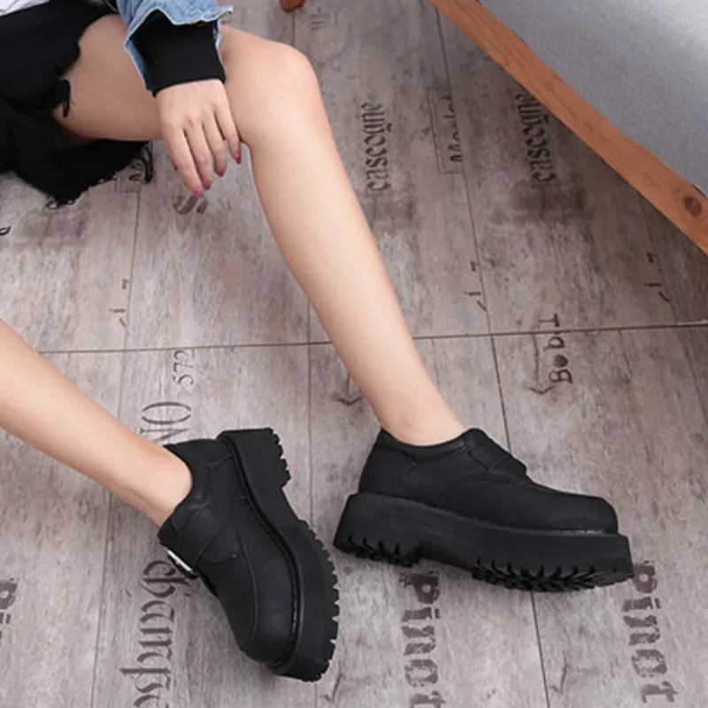 

New Thick Bottom Platform Shoes Woman Buckle Oxfords Women Shoes Loafers Female Flats Patent Leather Slip on Ladies Shoes N10-23