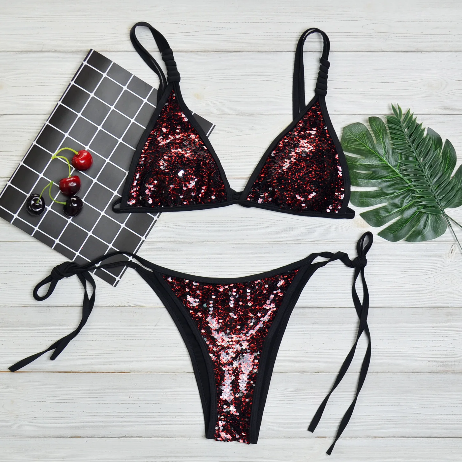 Beauty Locke Swimsuit Women's New European and American Cross-Border Amazon Split Bikini Triangle Sequin Low Waist Swimsuit