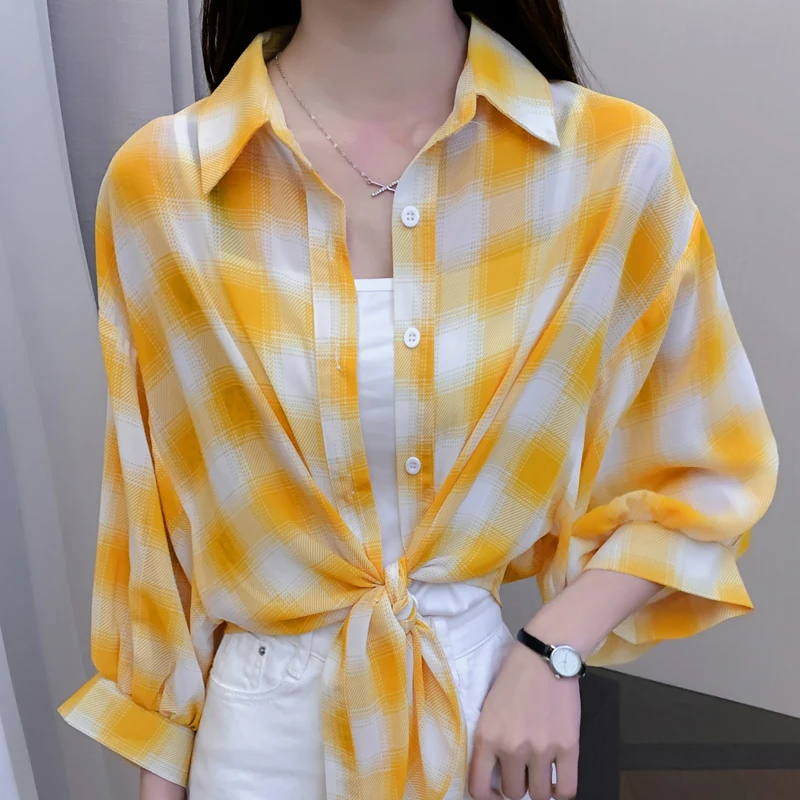 

Little cape coat the new spring and summer women chiffon shawl joker is prevented bask in clothes ultra-thin outside the brief