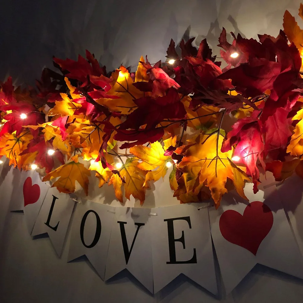 Рождественская подвесная дверь из красного ротанга в виде кленового листа