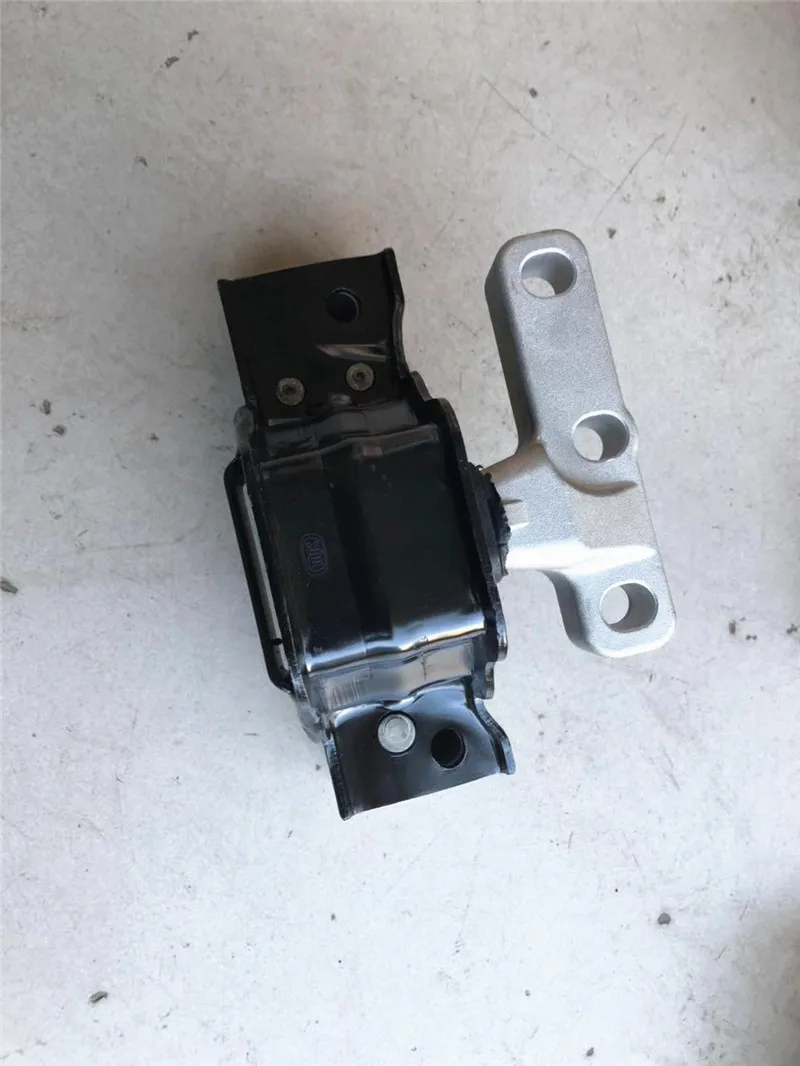 50015710 кронштейн двигателя/кронштейн коробки передач/кронштейн масляного