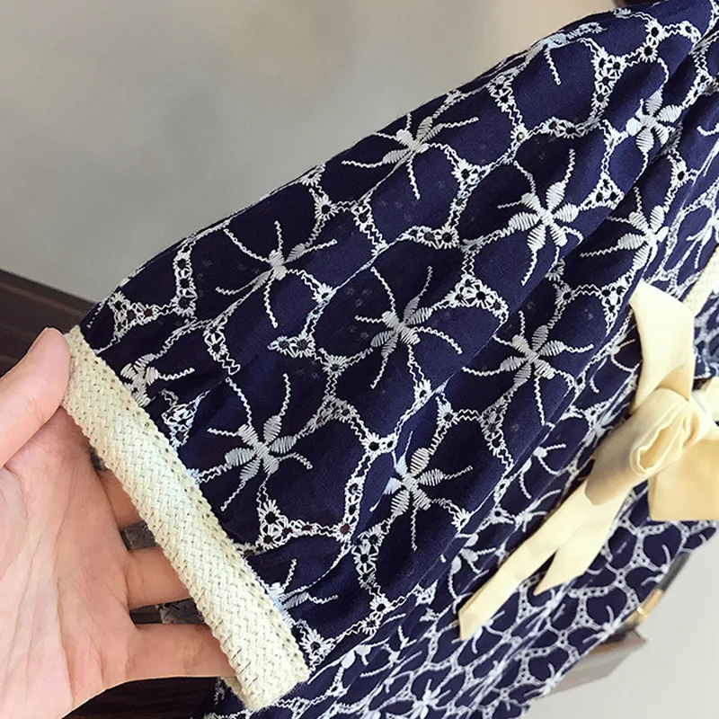 

Women Plus Size Vintagae Hollow Out Embroidery Dress Elegant Puff Short Sleeve A Line Sweet Blue Dresses 2021 Summer Clothing