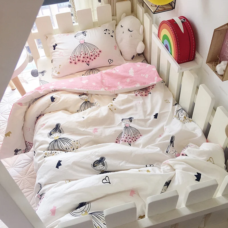 Комплект постельного белья детский из 3 предметов с наволочкой и простыней | Мать