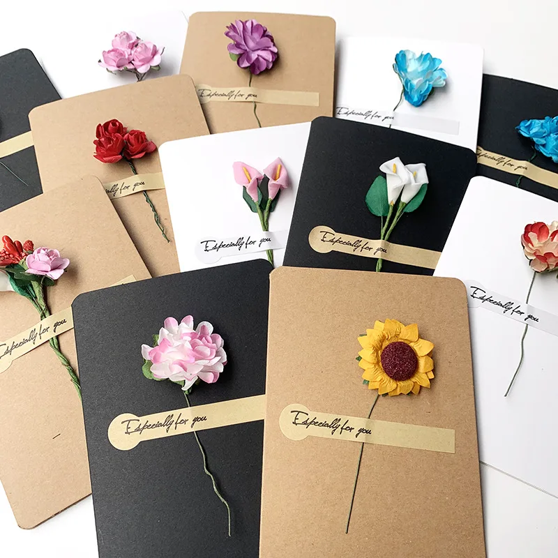 

5pcs Retro DIY Kraft Paper Dried Flower Greeting Card With Envelope Birthday Wishes Wedding Party Invitation Envelope