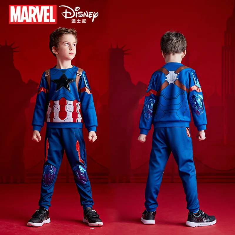 

Disney служит капитаном Америка в детском костюме с капюшоном, Человек-паук и Железный человек